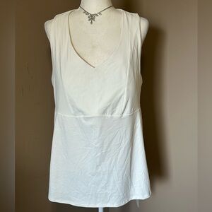 New With Tag Fabletics Mila Built in Bra  White Tank  Sz 3x